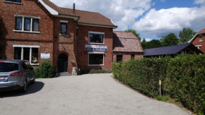  B&B De Oude Berg  Мол